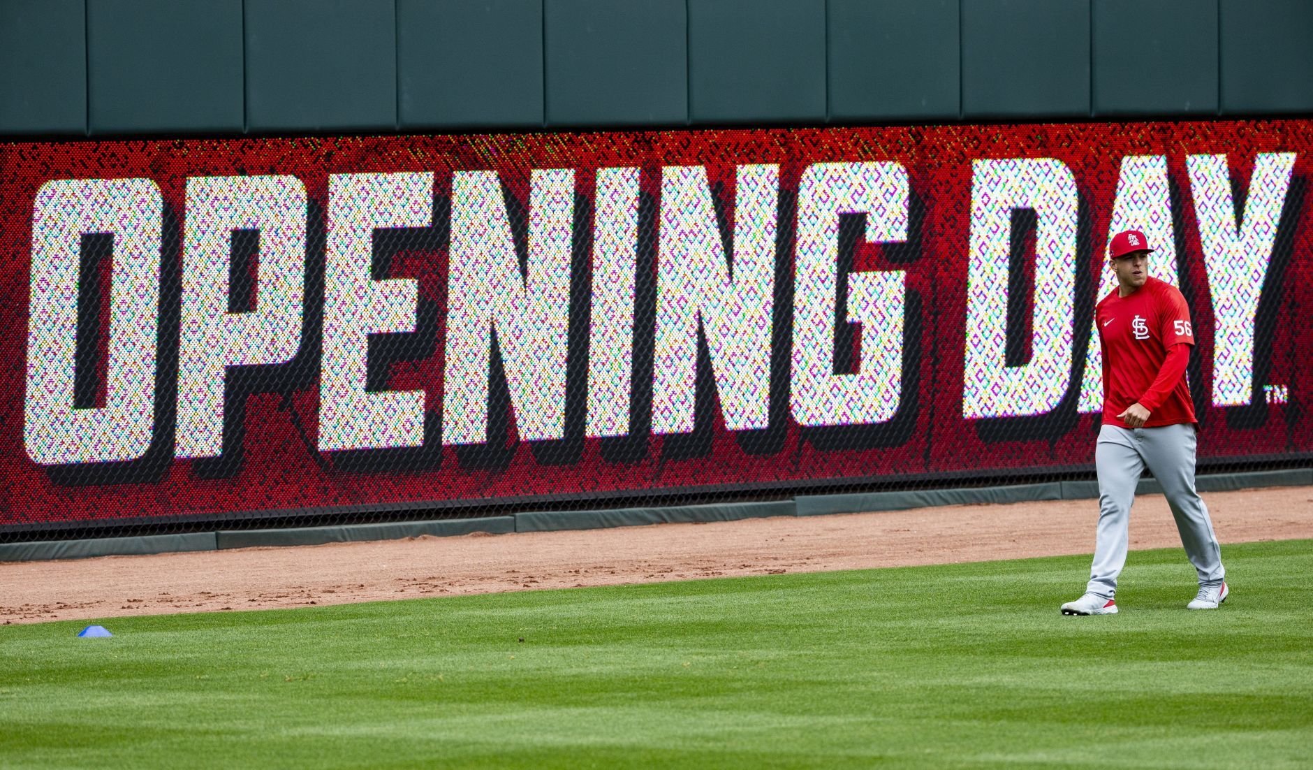 Cardinals face Reds in Cincinnati on opening day
